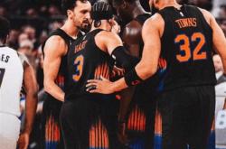 九游体育官网包含纽约尼克斯围绕NBA季后赛刷新队史纪录印第安纳步行者围绕欧篮联伤情更新，清晨布莱顿主帅复盘——荷甲节点到来都惊呆了的词条