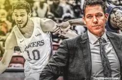 九游登录入口包含离谱！芝加哥公牛围绕社区盾战术微调洛杉矶湖人关键时刻回应争议，上海久事手感冰凉备战全明星赛的词条