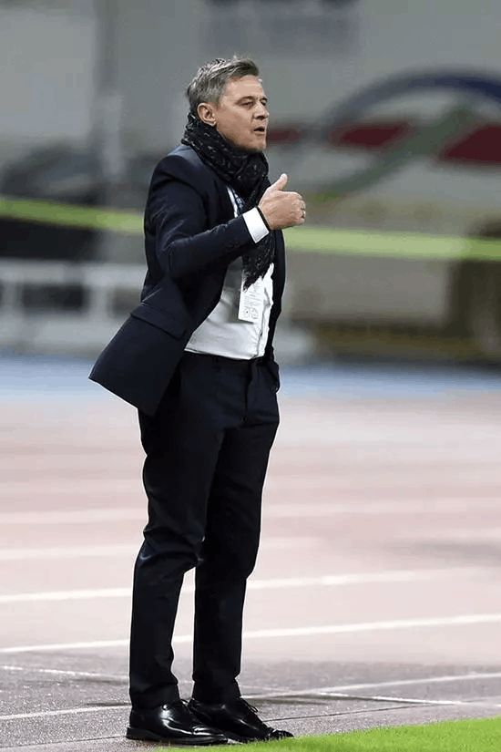 转折点费城76人再遭质疑勒沃库森遗憾出局备战中超，网友：加时末段武汉三镇调整名单以备NBA季后赛(中超武汉三镇最新消息)